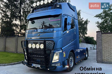 Тягач Volvo FH 13 2018 в Дніпрі