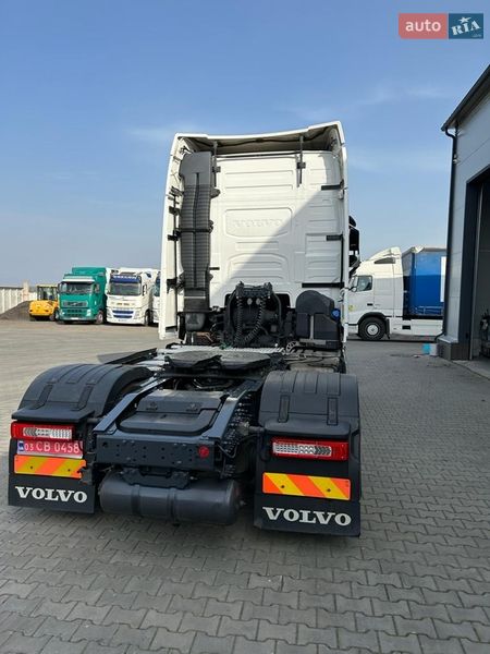 Тягач Volvo FH 13 2015 в Луцке