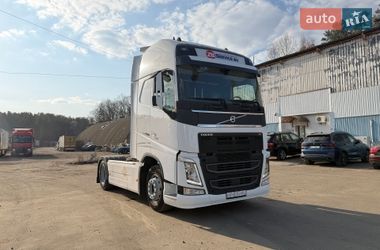 Тягач Volvo FH 13 2017 в Киеве