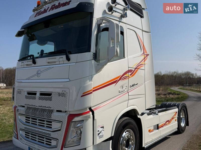 Тягач Volvo FH 13 2015 в Луцке фото 6 Тягач Volvo FH 13 2015 в Луцке
