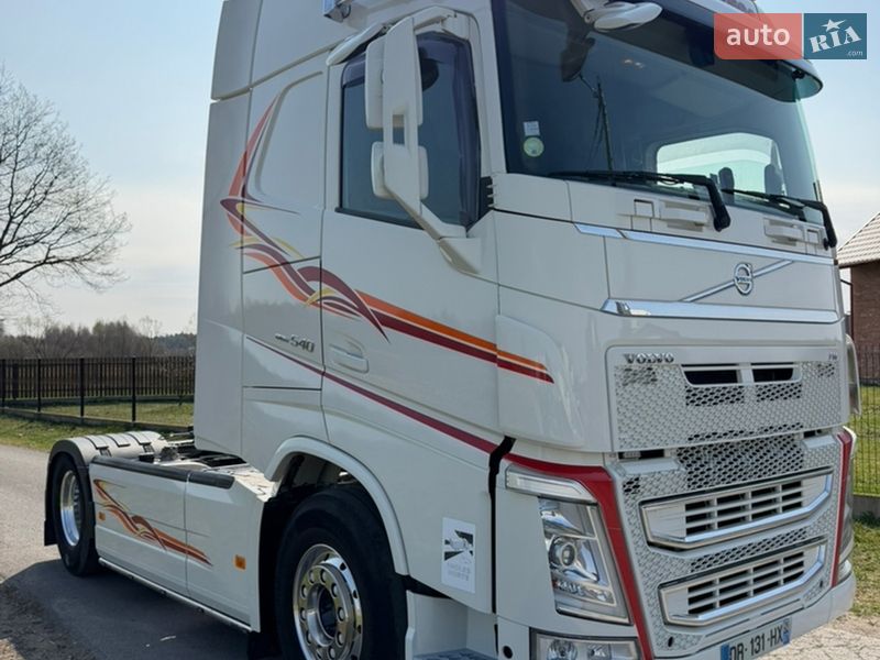 Тягач Volvo FH 13 2015 в Луцке фото 11 Тягач Volvo FH 13 2015 в Луцке