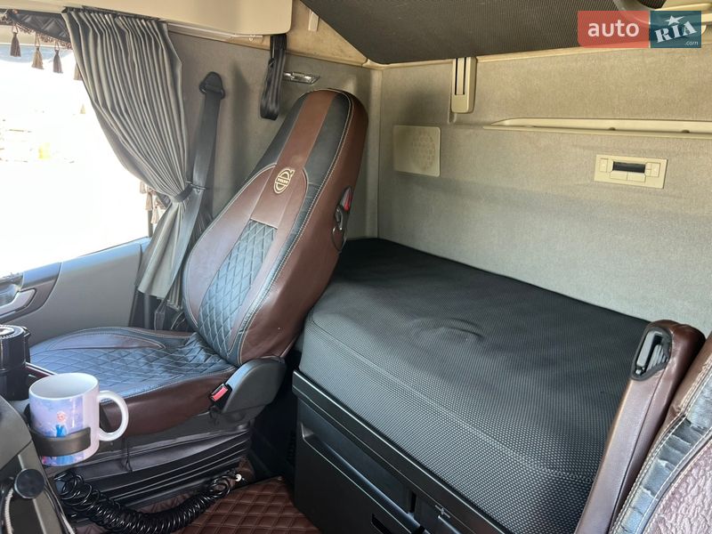 Тягач Volvo FH 13 2015 в Іршаві