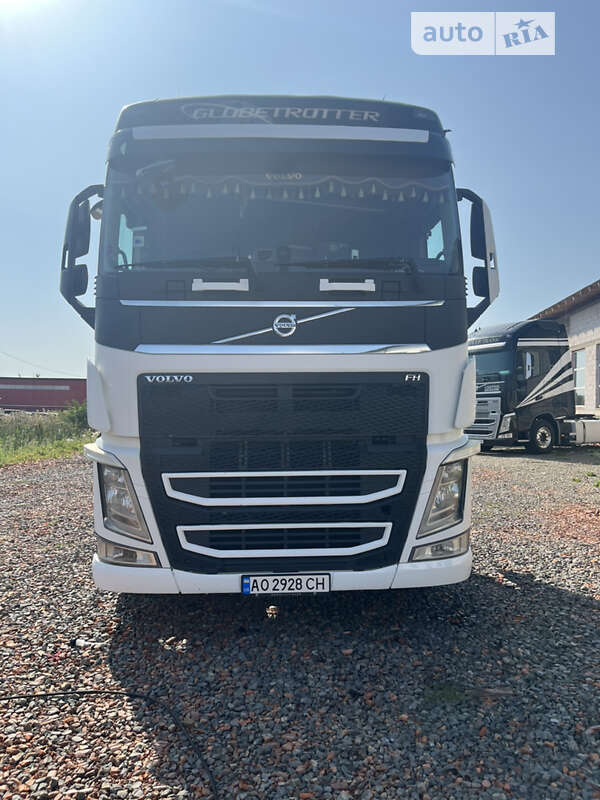 Тягач Volvo FH 16 2014 в Іршаві