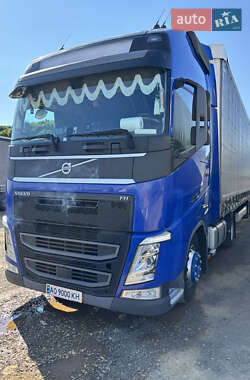 Грузовой фургон Volvo FH 16 2015 в Иршаве