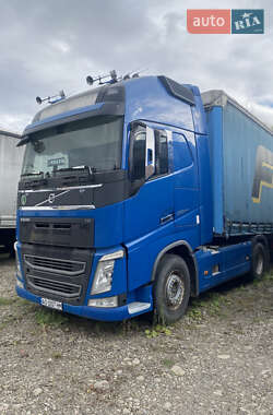 Тягач Volvo FH 16 2014 в Дубовому