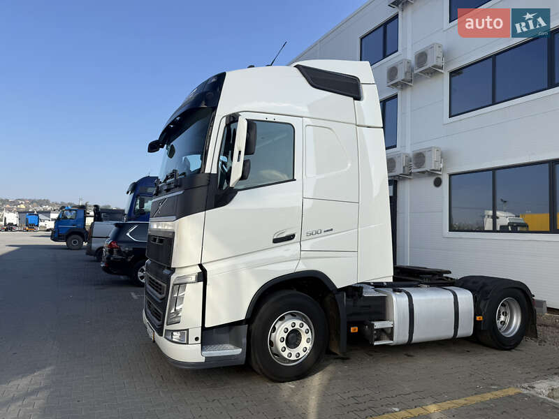 Тягач Volvo FH 16 2016 в Черновцах