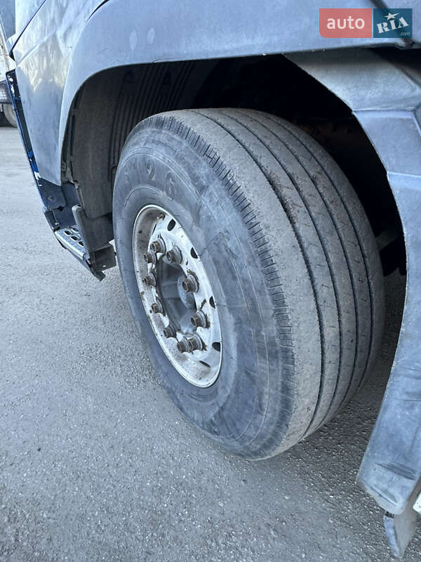 Для перевезення тварин Volvo FH 16 2011 в Первомайську