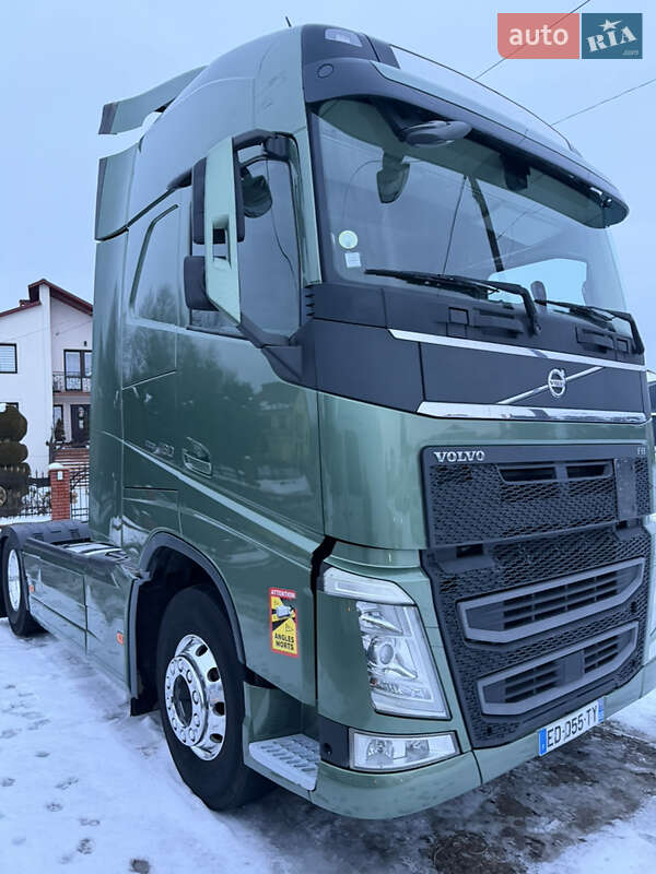 Тягач Volvo FH 16 2016 в Луцке фото 3 Тягач Volvo FH 16 2016 в Луцке