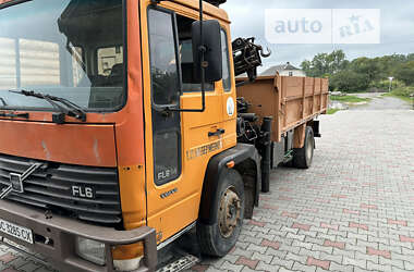 Самоскид Volvo FL 6 1993 в Комарному