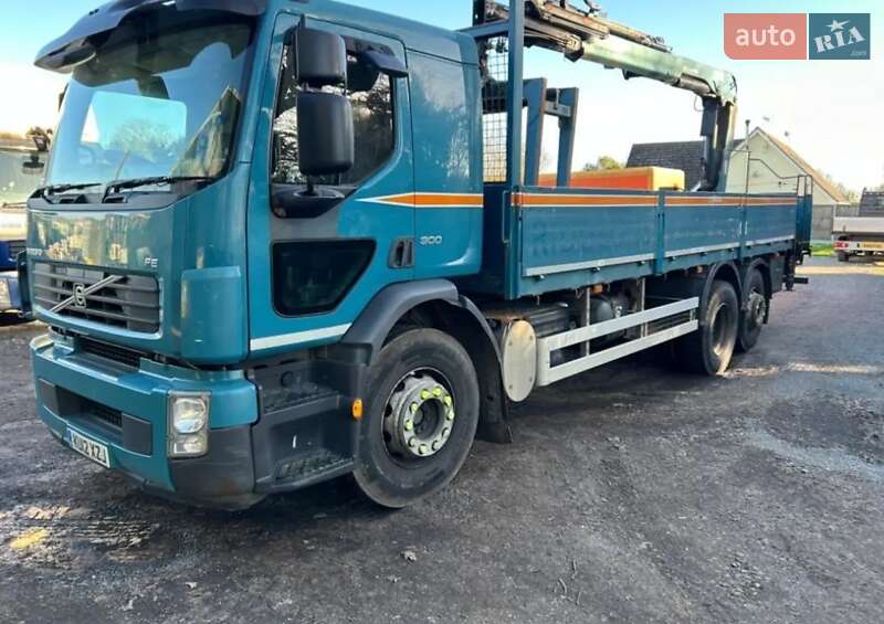 Кран-маніпулятор Volvo FL 7 2012 в Тернополі