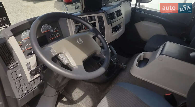 Рефрижератор Volvo FL 7 2010 в Виннице