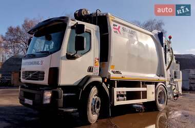 Сміттєвоз Volvo FL 7 2012 в Луцьку