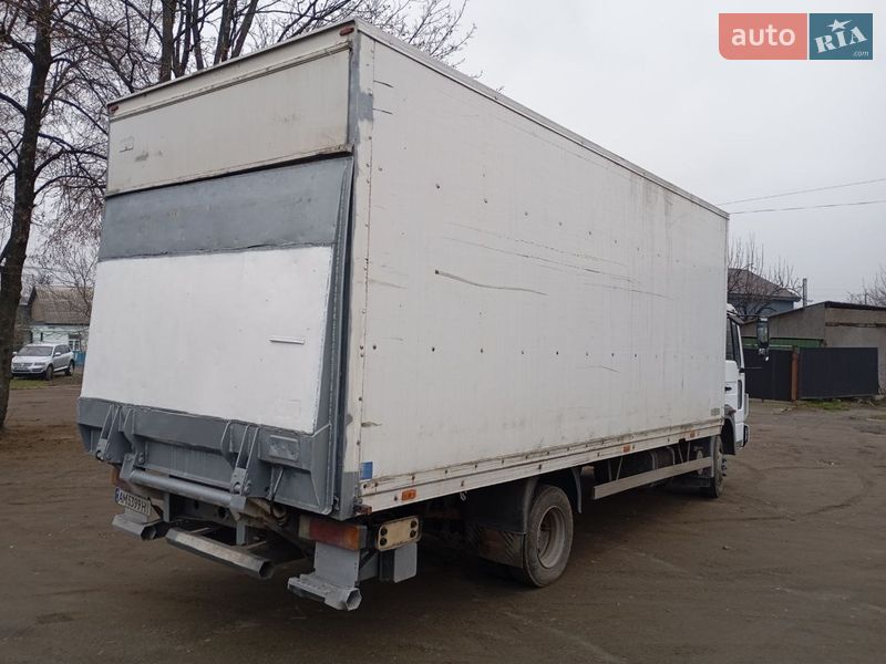 Грузовой фургон Volvo FLC 1997 в Малине