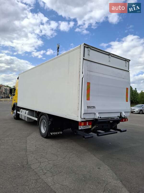 Грузовой фургон Volvo FM 11 2015 в Харькове