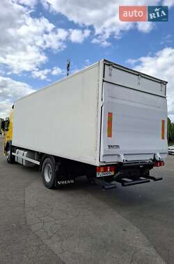 Грузовой фургон Volvo FM 11 2015 в 