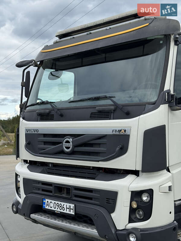 Самосвал Volvo FM 11 2011 в Камне-Каширском