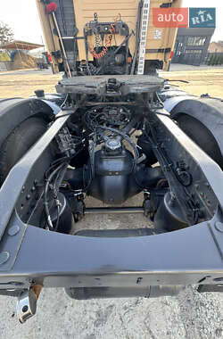 Тягач Volvo FM 11 2011 в  фото 14 Тягач Volvo FM 11 2011 в