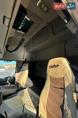 Тягач Volvo FM 11 2011 в  фото 31 Тягач Volvo FM 11 2011 в