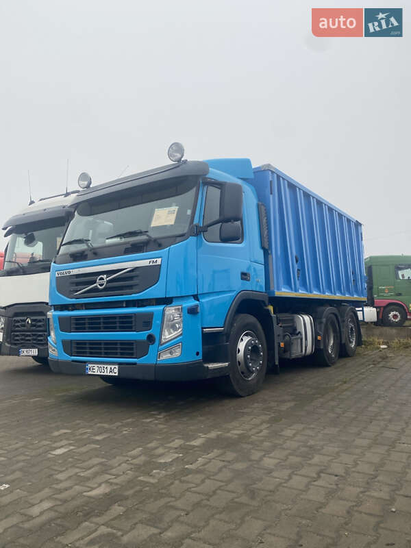 Самосвал Volvo FM 11 2012 в Ровно