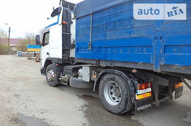 Тягач Volvo FM 12 2000 в Тетієві