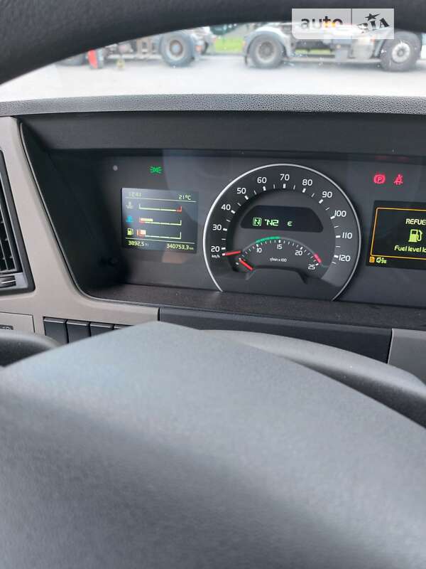 Бензовоз Volvo FM 12 2013 в Киеве