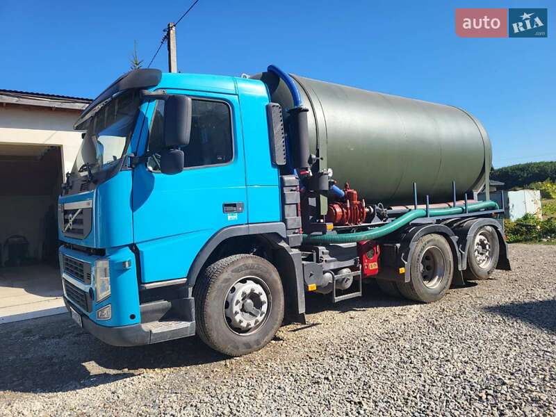Машина ассенизатор (вакуумная) Volvo FM 12 2012 в Ивано-Франковске