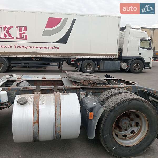 Тягач Volvo FM 12 2000 в Чернигове