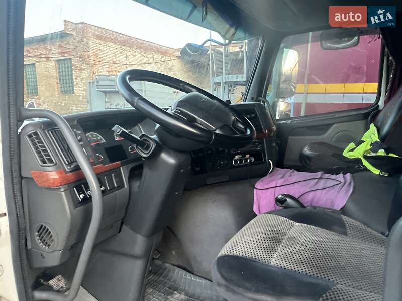 Зерновоз Volvo FM 12 2008 в Львове