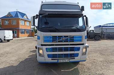 Тягач Volvo FM 12 2010 в  фото 3 Тягач Volvo FM 12 2010 в