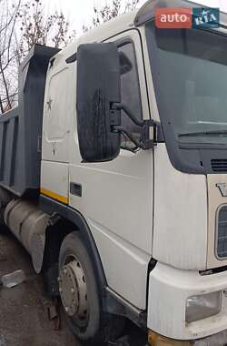 Самосвал Volvo FM 12 2001 в Киеве