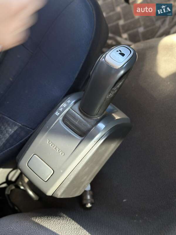 Тягач Volvo FM 12 2010 в Киеве