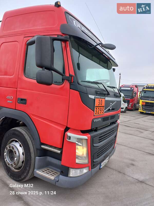 Тягач Volvo FM 13 2014 в Киеве