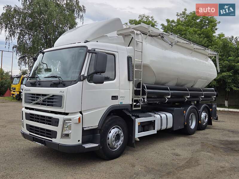 Кормовоз Volvo FM 13 2008 в 