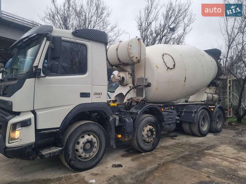 Бетонозмішувач (Міксер) Volvo FM 13 2015 в Києві