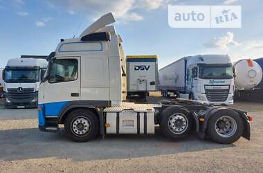 Тягач Volvo FM 9 2008 в Макарове