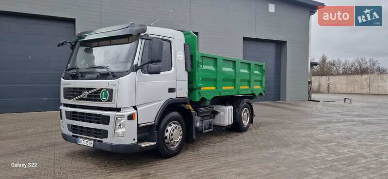 Самосвал Volvo FM 9 2009 в Сарнах
