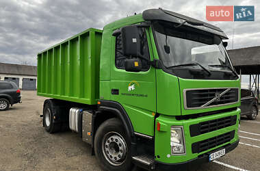 Самосвал Volvo FM 9 2010 в 