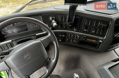 Самосвал Volvo FM 9 2010 в 