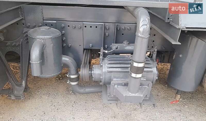 Машина ассенизатор (вакуумная) Volvo FM 9 2008 в Белгороде-Днестровском