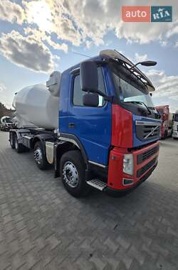 Бетономешалка (Миксер) Volvo FMX 11 2010 в 