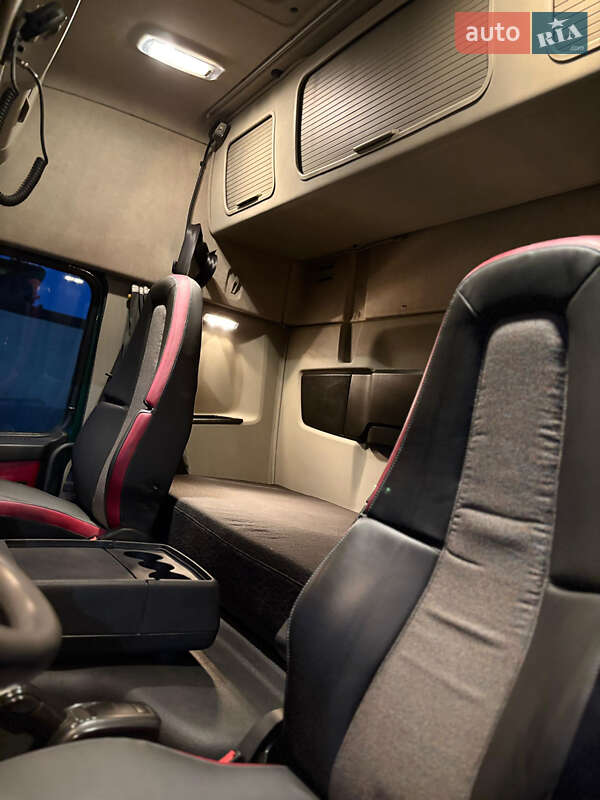 Тягач Volvo FMX 13 2017 в Хусті