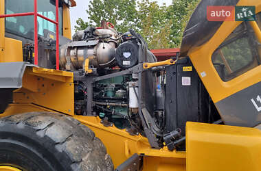 Фронтальный погрузчик Volvo L 120F 2020 в 