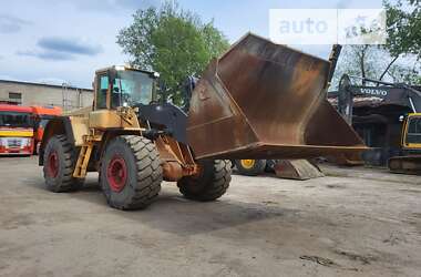 Фронтальный погрузчик Volvo L 180 2007 в Киеве