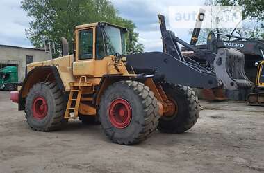 Фронтальный погрузчик Volvo L 180 2007 в Киеве