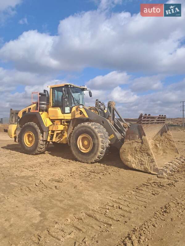 Фронтальный погрузчик Volvo L 180 2017 в Кропивницком
