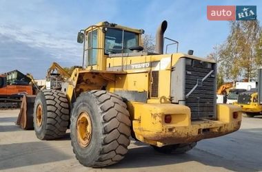Фронтальный погрузчик Volvo L 220D 2000 в Одессе