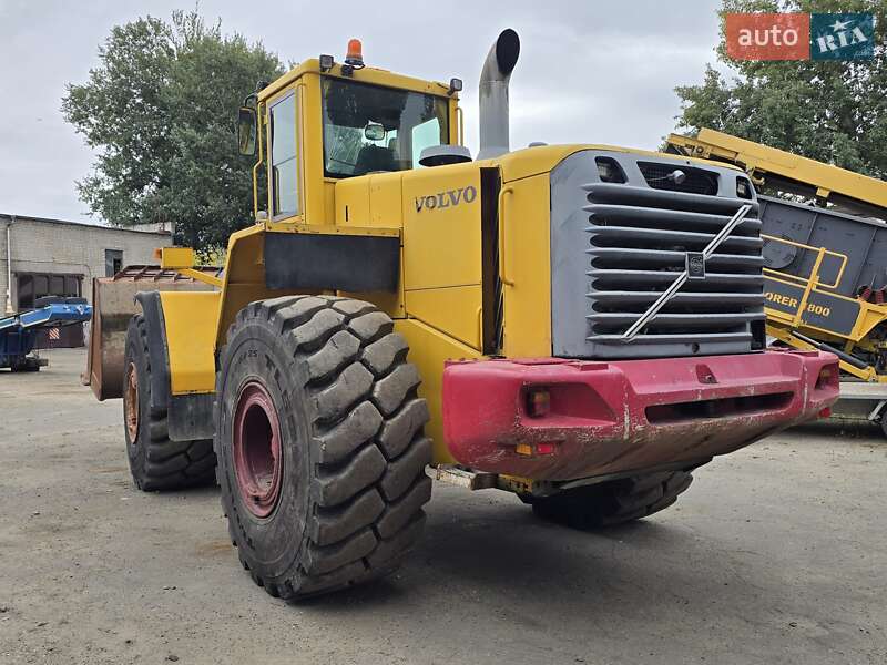 Фронтальный погрузчик Volvo L 220E 2005 в Киеве фото 2 Фронтальный погрузчик Volvo L 220E 2005 в Киеве