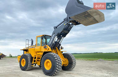 Фронтальный погрузчик Volvo L 220G 1998 в 