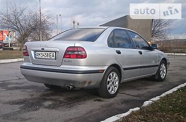 Седан Volvo S40 1999 в Житомирі