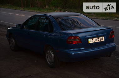 Седан Volvo S40 1997 в Смеле